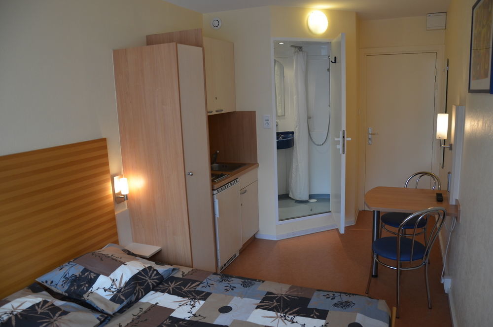 Отель Ibis Styles Strasbourg Centre Republique Экстерьер фото