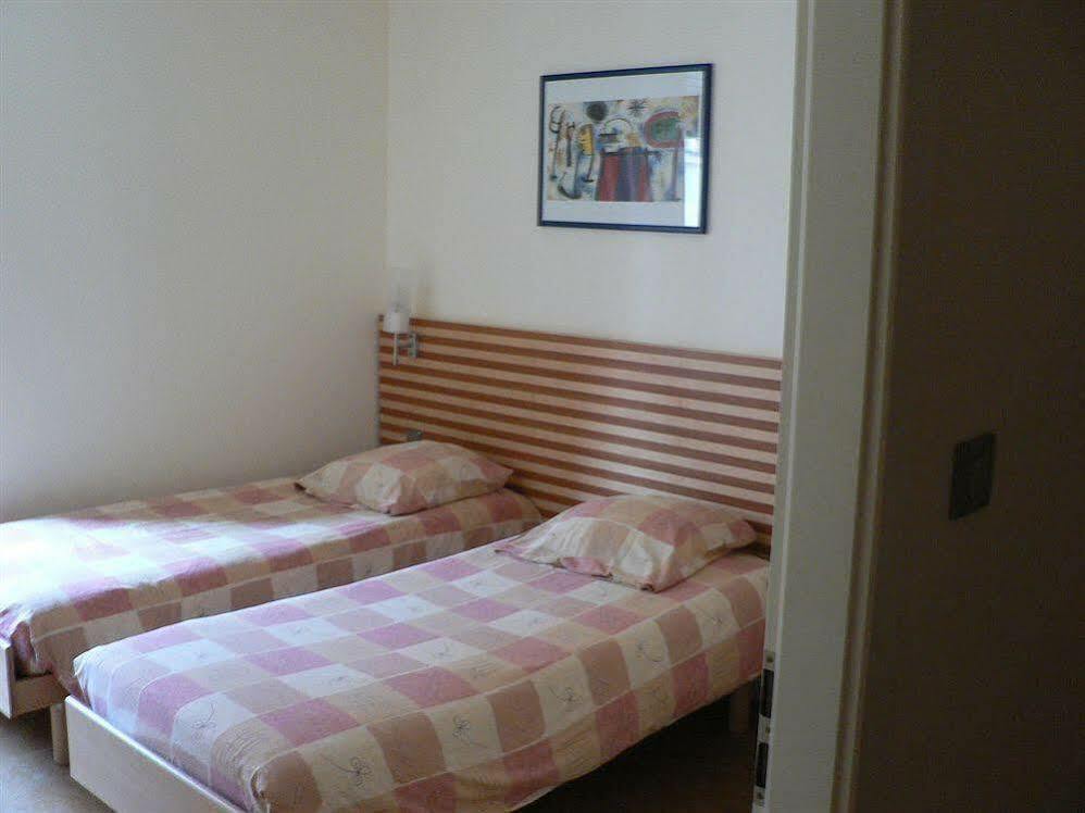 Отель Ibis Styles Strasbourg Centre Republique Экстерьер фото